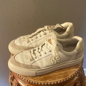 Tory Burch Women's Sneakers Size 6.5White Leather Circled Double T SN#83626